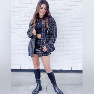 Priv NWTs Bella Tweed Shacket